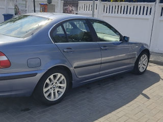 BMW 3 Series foto 5