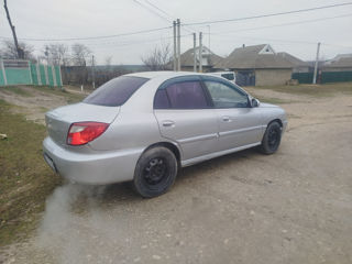 KIA Rio foto 2