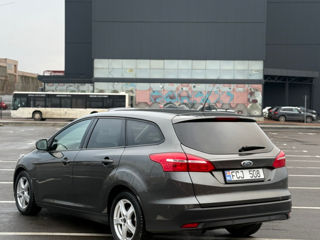 Ford Focus foto 3