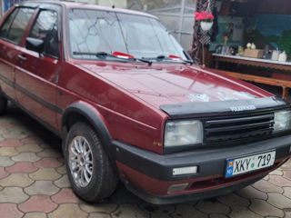 Volkswagen Jetta foto 2