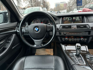 BMW 5 Series foto 8