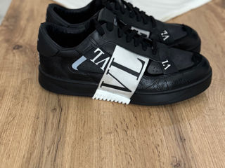 VLTN . Valentino Garavani !