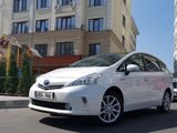 Toyota Prius + foto 1