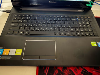 Laptop Lenovo foto 2