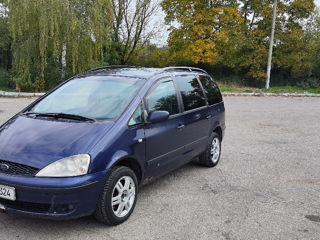 Ford Galaxy foto 7