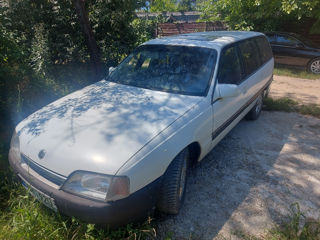 Opel Omega, 1991
