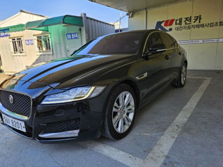 Jaguar Xf фото 1