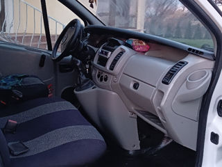 Opel Vivaro foto 5