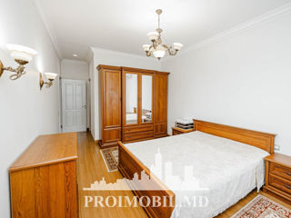 Apartament cu 3 camere, 149 m², Centru, Chișinău foto 9