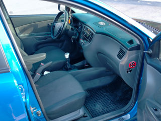 KIA Rio foto 5