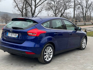 Ford Focus foto 5