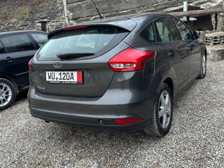 Ford Focus foto 3