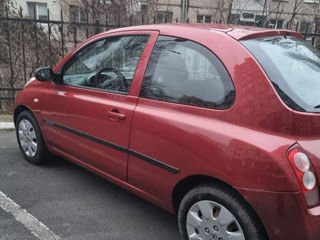 Nissan Micra foto 2