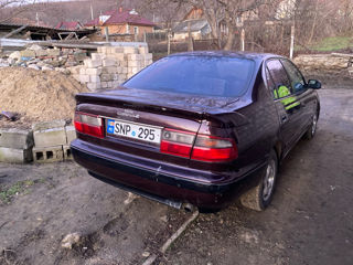 Toyota Carina foto 3