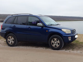 Toyota Rav 4 foto 4