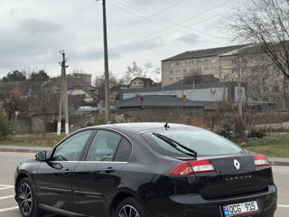 Renault Laguna foto 2