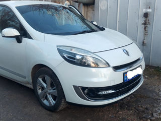 Renault Grand Scenic foto 8