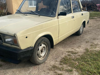 Lada / ВАЗ 2107 foto 2