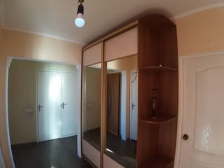 Apartament cu 4 camere, 85 m², Botanica, Chișinău foto 13