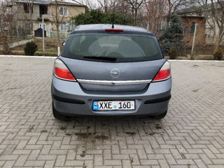 Opel Astra foto 4