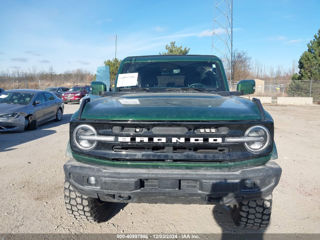 Ford Bronco foto 2