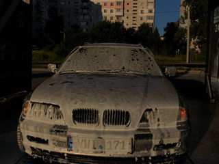 BMW 3 Series foto 6