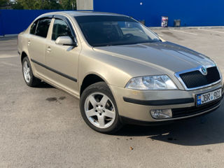 Skoda Octavia foto 3