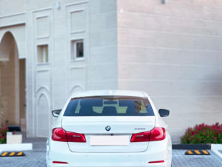 BMW 5 Series foto 5