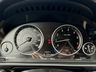 BMW 5 Series foto 14