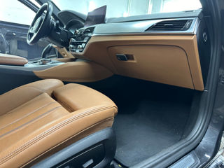 BMW G30 - Interior piele - Salon complet