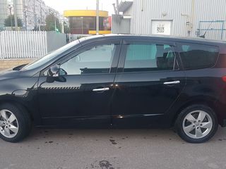 Renault Grand Scenic foto 7