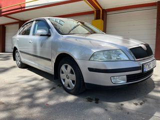 Skoda Octavia foto 2