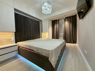 1-комн. кв., 49 м², 2/21 эт.