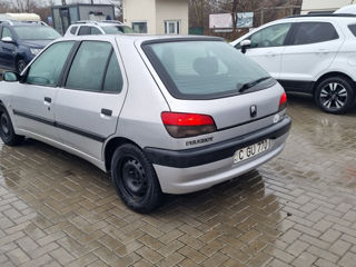 Peugeot 306 foto 9