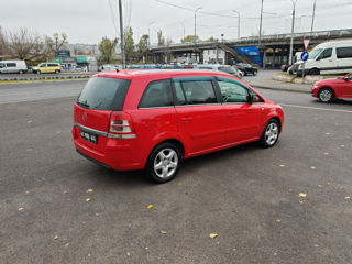 Opel Zafira foto 6