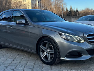 Mercedes E-Class foto 3