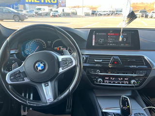 BMW 5 Series foto 9