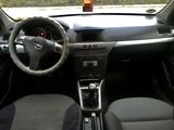 Opel Astra foto 7