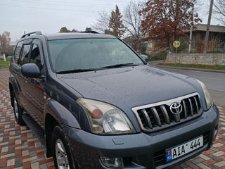 Toyota Land Cruiser Prado foto 6