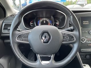 Renault Megane foto 12