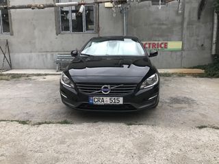 Volvo S60 foto 3