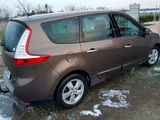 Renault Grand Scenic foto 4