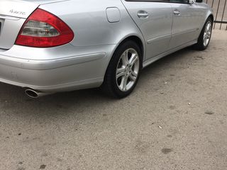 Mercedes E Class foto 6