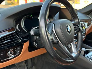 BMW 5 Series foto 6