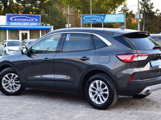 Ford Kuga foto 4