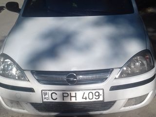 Opel Corsa foto 1