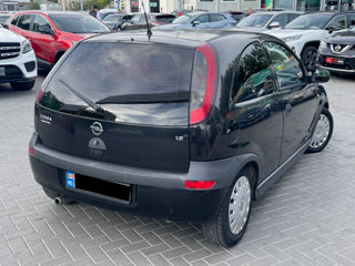 Opel Corsa foto 3