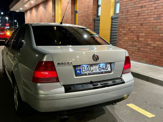 Volkswagen Bora foto 3