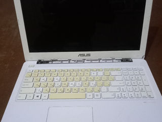 Laptop  Asus