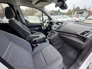 Ford Tourneo Connect foto 8